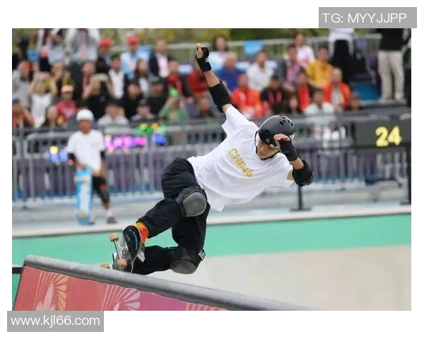 西安滑板队引领潮流最新滑板节奏TOP10精彩揭晓 西安滑板队引领潮流最新滑板节奏TOP10精彩揭晓