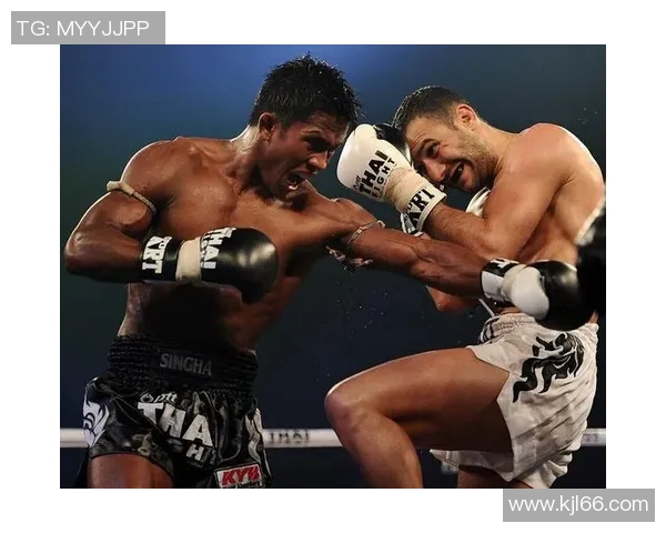 孔令丰与哈亚的精彩对决谁将成为胜者揭晓搏击界的新传奇 孔令丰与哈亚的精彩对决谁将成为胜者揭晓搏击界的新传奇