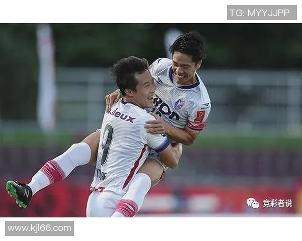 岗山绿雉与山形的精彩对决展现了足球的魅力与激情 岗山绿雉与山形的精彩对决展现了足球的魅力与激情