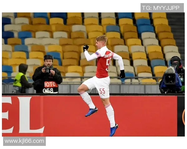 阿仙奴迎战沃斯卡拉期待精彩对决球迷热情高涨助阵球队争胜 阿仙奴迎战沃斯卡拉期待精彩对决球迷热情高涨助阵球队争胜