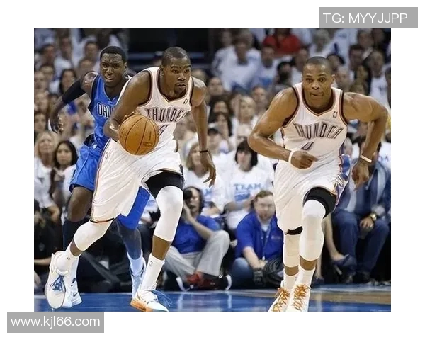 2011年NBA季后赛小牛对雷霆第二场精彩回顾与赛后分析 2011年NBA季后赛小牛对雷霆第二场精彩回顾与赛后分析