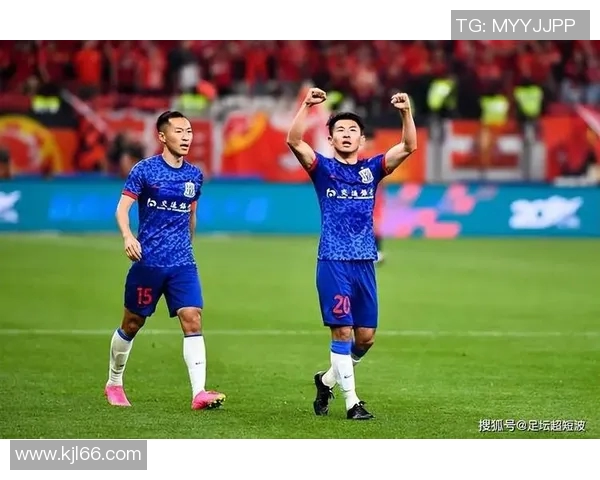 2015年中超联赛精彩对决申花与申鑫的巅峰对决回顾与分析 2015年中超联赛精彩对决申花与申鑫的巅峰对决回顾与分析