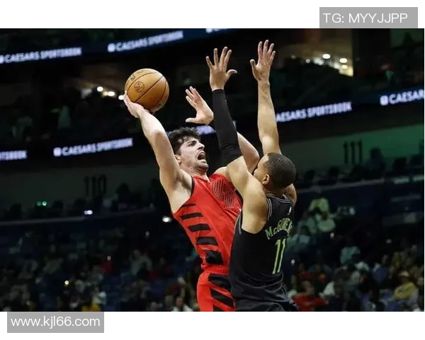 2018年4月15日鹈鹕与开拓者的激烈对决回顾与精彩瞬间分析