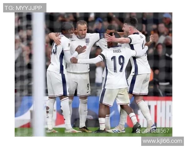 7号荷兰对英格兰精彩对决赛况回顾与分析 7号荷兰对英格兰精彩对决赛况回顾与分析