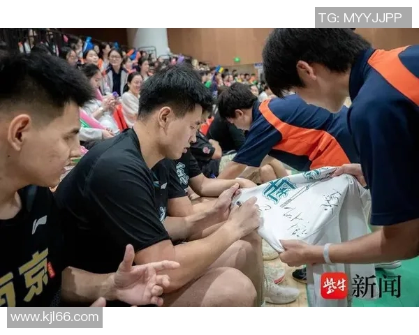 南京同曦迎战江苏队期待精彩对决与球迷共庆篮球盛宴